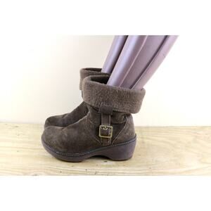Crocs Boots Womens 9 Brown Suede Leather Cobbler Slip On Fold Over Shoes